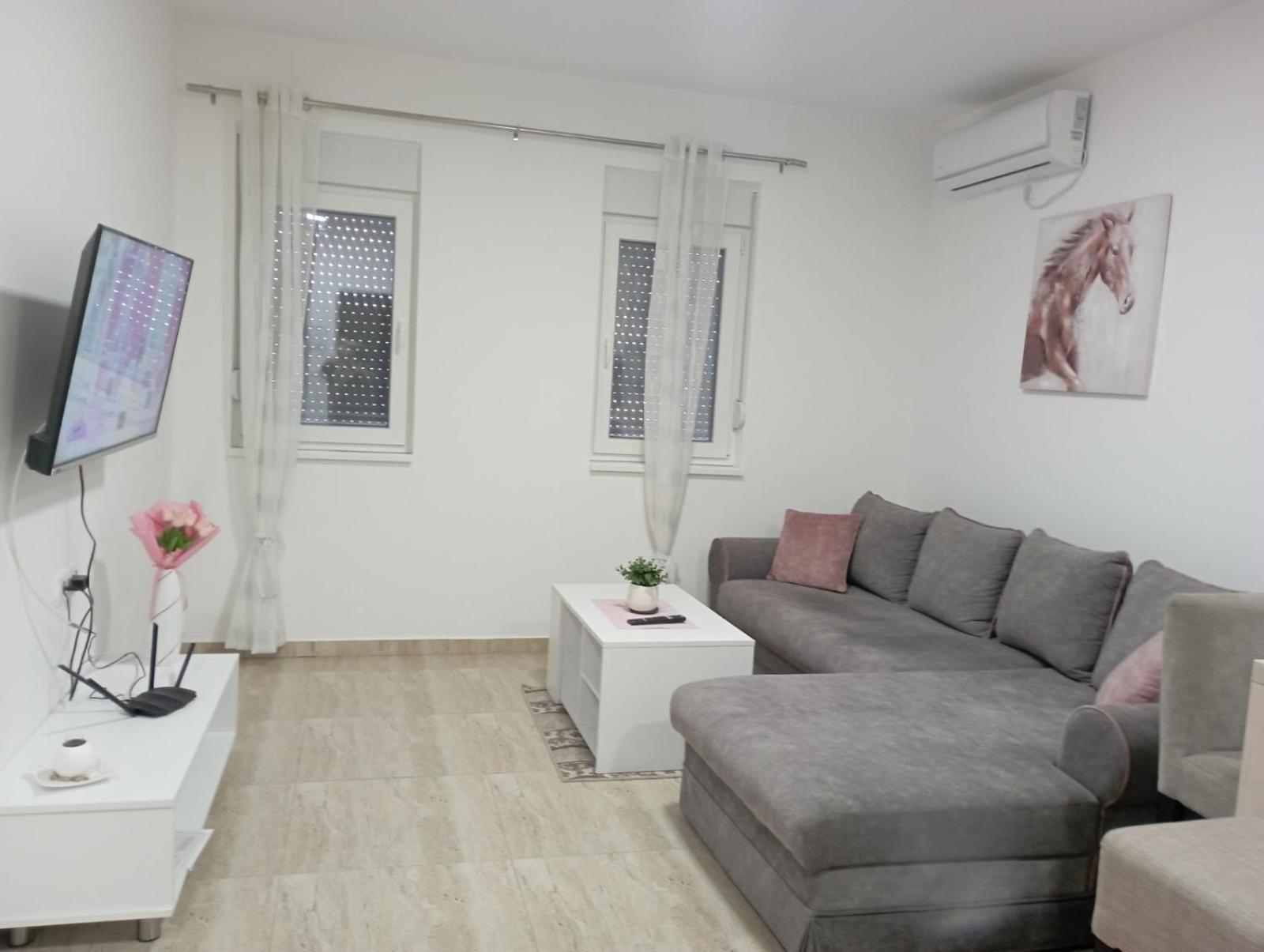 Apartmani Marija Vrdnik Exterior photo